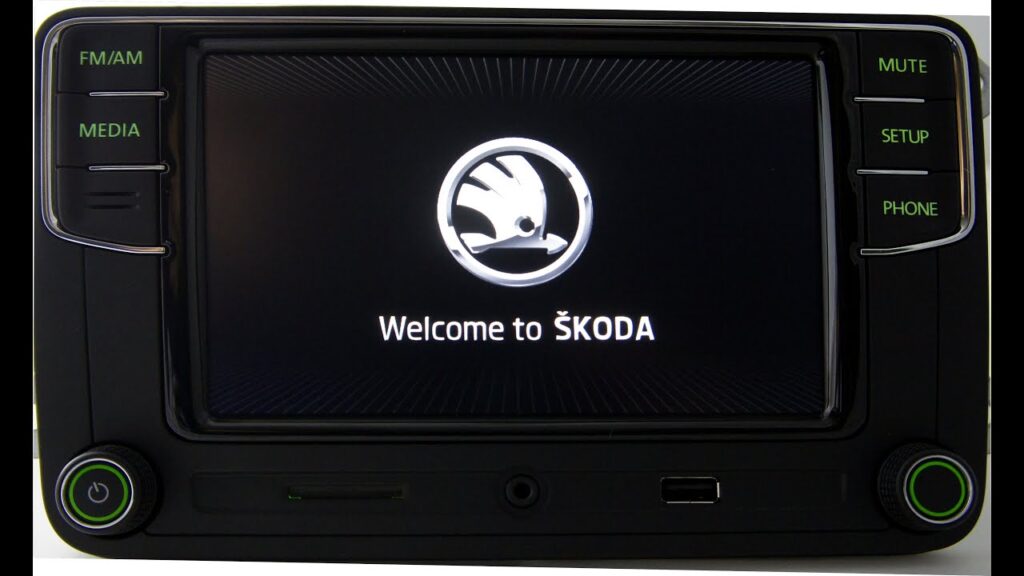 Skoda RCD360 Plus Apple Carplay / Andriod Auto / Mirrolink Octavia